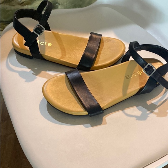 secra arch support shoes